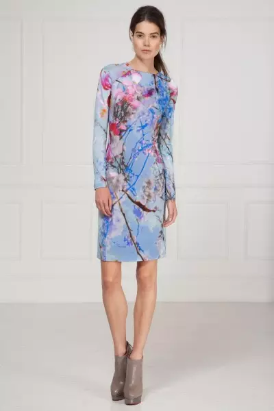 La collection Resort 2013 de Matthew Williamson présente des imprimés naturels et géométriques