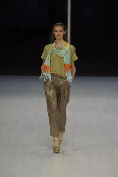 Matthew Williamson gu'gii 2011 | Todobaadka Fashion-ka London