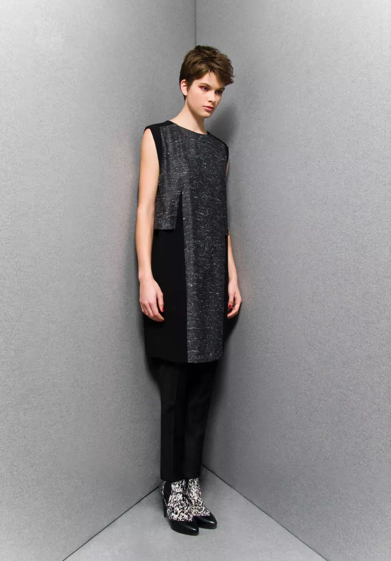 Kutolere kwa Sportmax's Dark, Voluminous Pre-Fall 2013