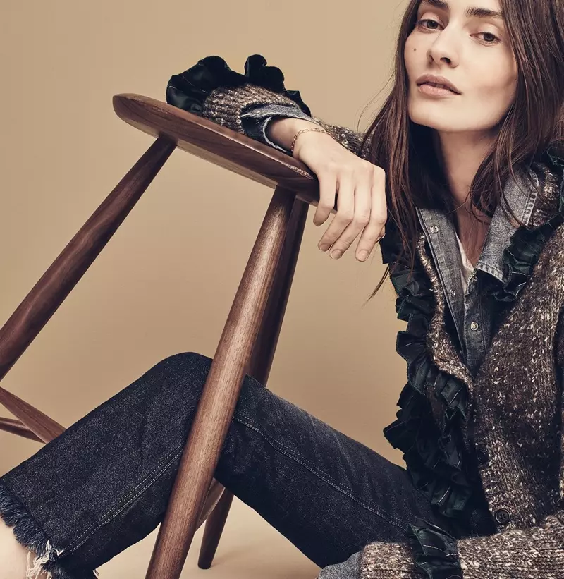 J. Crew Collection-trui Dame-baadjie met Tartan-afwerking, Western Chambray-hemp in Vintage Indigo, Demi-Boot Crop Jean met gerafelde soom en Demi-Fyn 14k vergulde armband