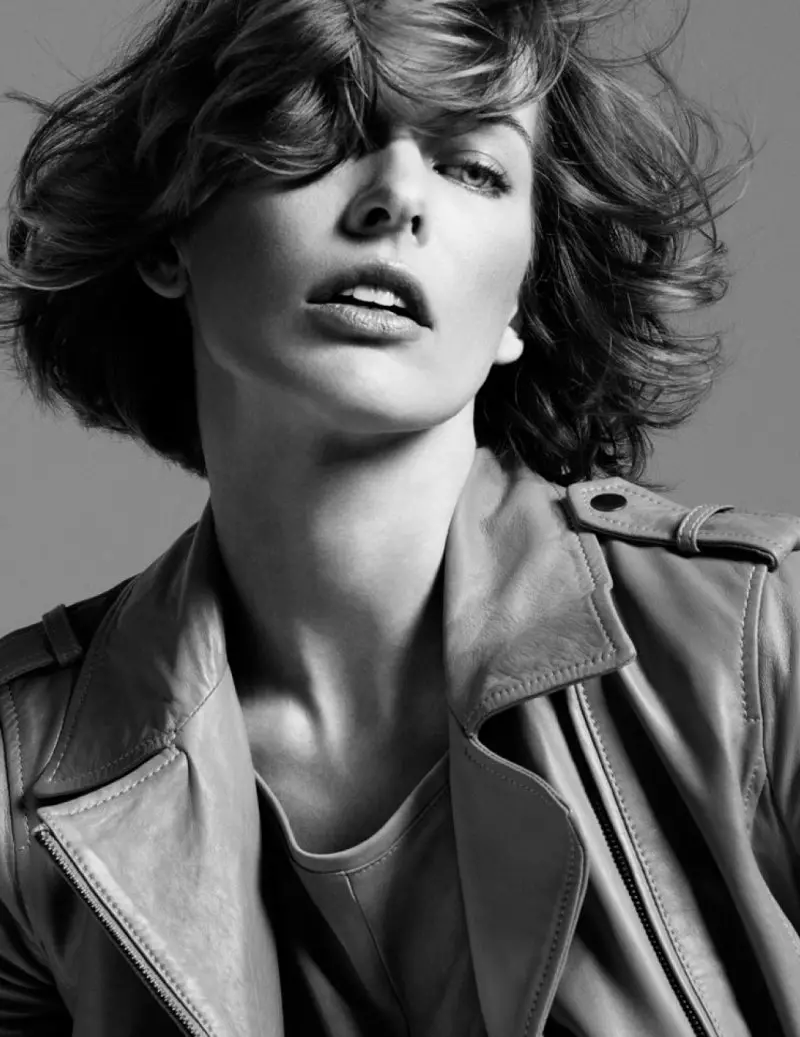 米拉·乔沃维奇 (Milla Jovovich) 为 Inez & Vinoodh 的 Marella 2012 春季广告大片