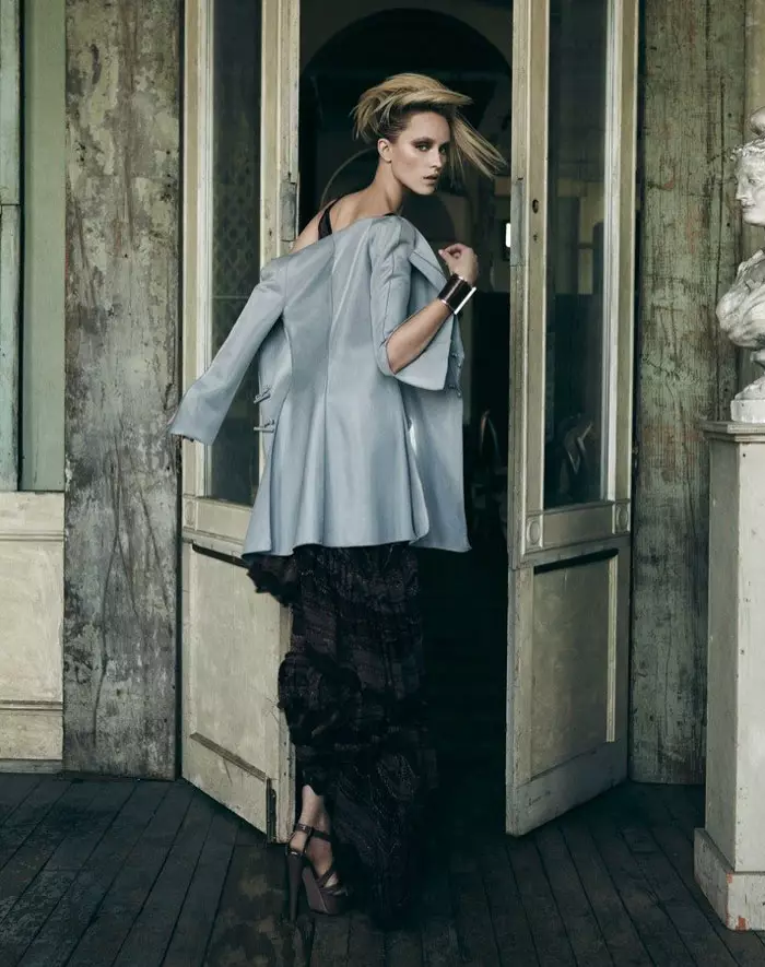 Simone W por Emre Guven para Marie Claire Turquía Mayo 2012