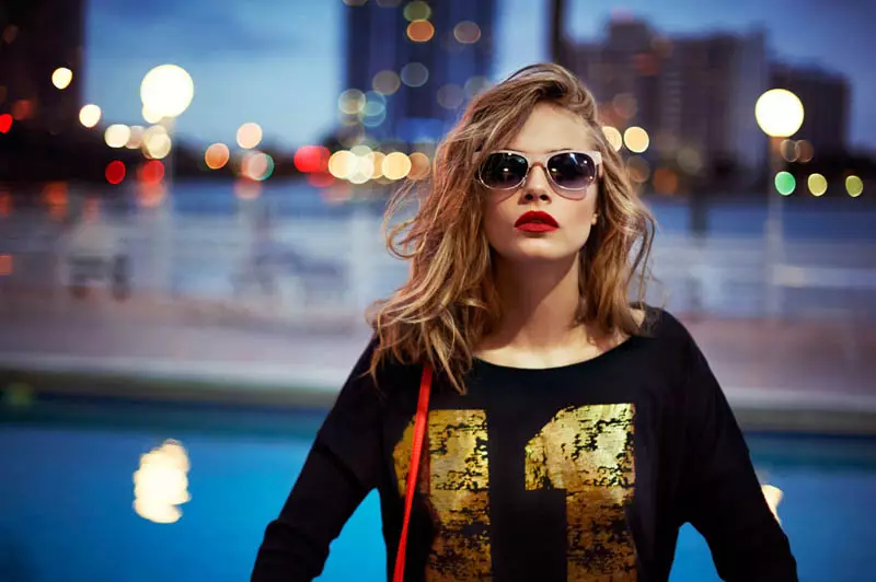 Pumunta si Cara Delevingne sa Miami para sa Reserved's Spring 2013 Campaign