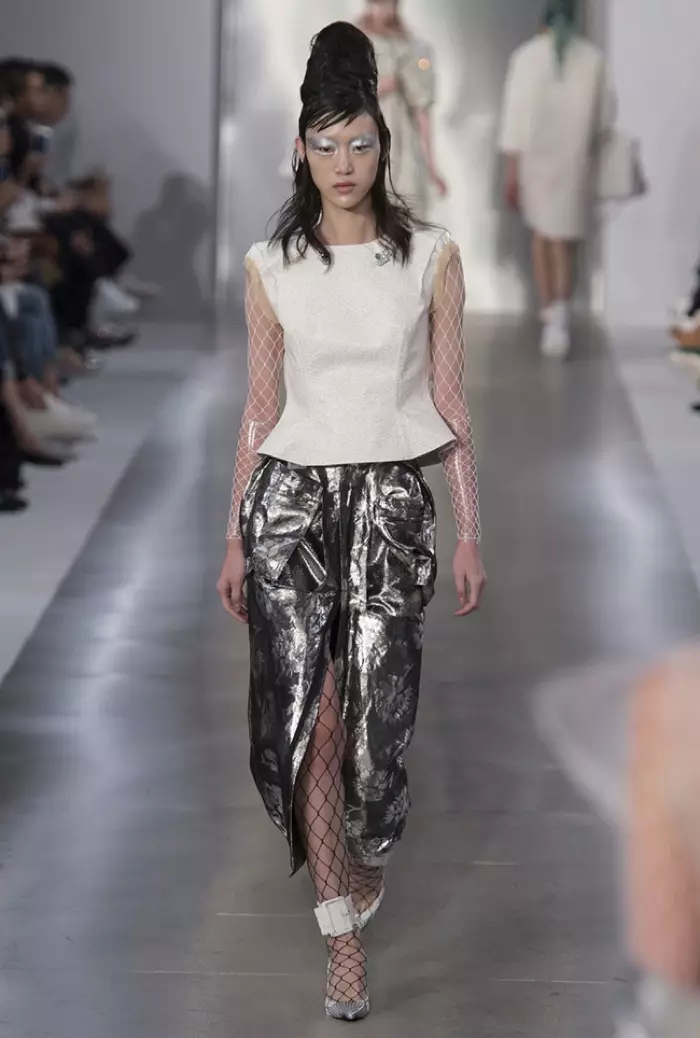 Maison Margiela Gwanwyn 2016 | Wythnos Ffasiwn Paris