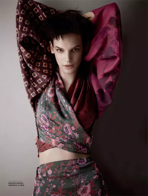 Kanta Santiago Ruiseñor Maison Martin Margiela x H&M untuk Elle Mexico Disember 2012