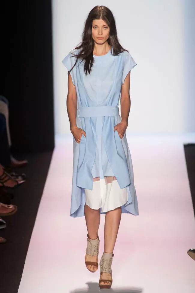 အံ့အားသင့်စရာ New York Fashion Week Spring 2014 ခေတ်ရေစီးကြောင်း ၅ ခု