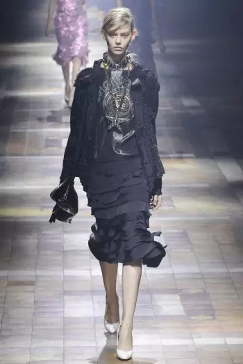 Lanvin orisun omi / ooru 2014 | Paris Fashion Osu