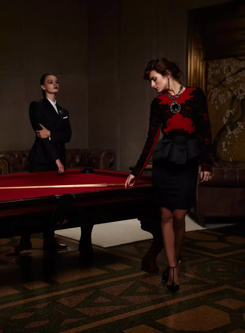 Ali Lagarde og Liliane Ferrarezi fortryller i Han Neumanns Vogue Latin America Shoot