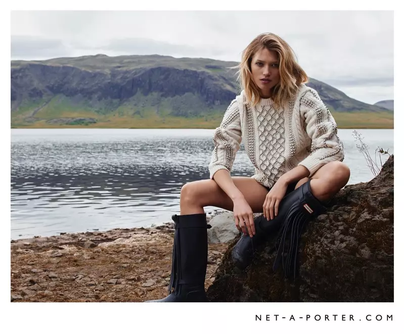 Hana Jircikova يېڭى Net-a-Porter سۈرەتلىرىدىكى كۈزلۈك ھاۋارايىغا ماس كېلىدۇ