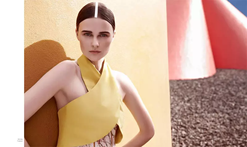 Vasilisa Pavlova modela o elegante estilo de primavera para a Harper's Bazaar América Latina