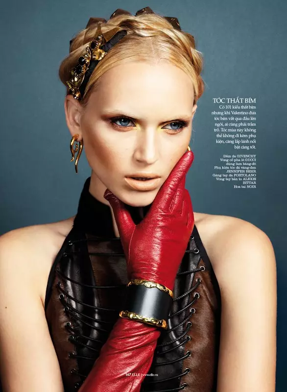 Valeria Dmitrienko นางแบบ Radiant Beauty ให้กับ Elle Vietnam พร้อมเลนส์โดย Stockton Johnson