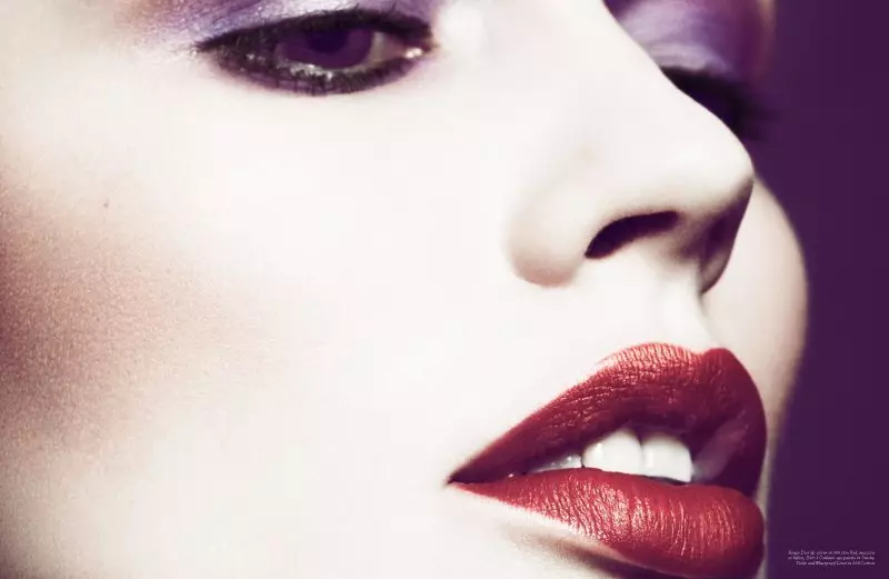 Alys Hale ni Damon Baker sa Dior para sa Wonderland Pebrero/Marso 2012