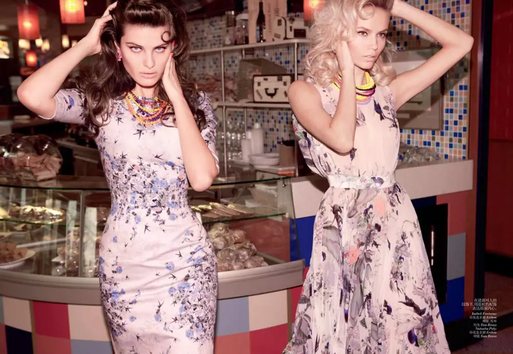 Natasha Poly & Isabeli Fontana deur Inez & Vinoodh vir Vogue China Maart 2012