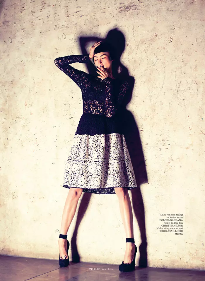 Hye Jung Lee modelky tmavé zimní módy pro Elle Vietnam prosinec 2012