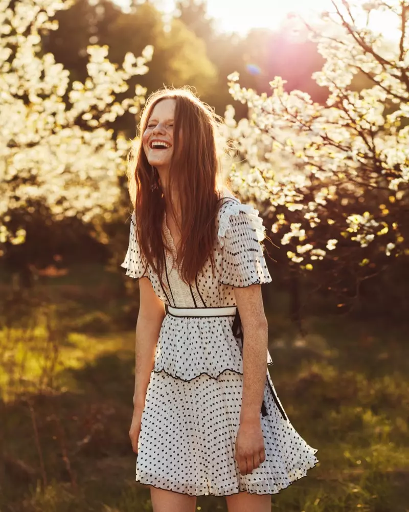 Magdalena Jasek 是波蘭時尚芭莎的自然美景