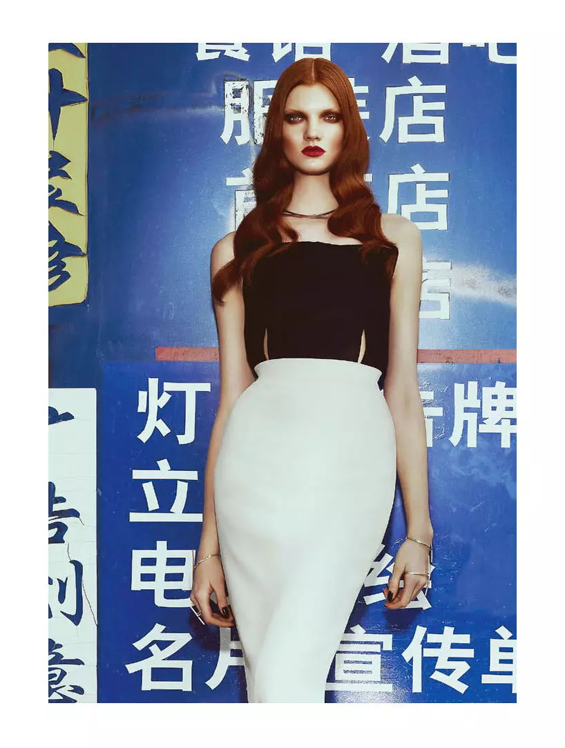 Andrew Yee lleva a Anastasia Ivanova a Chinatown para la edición de mayo de S Moda