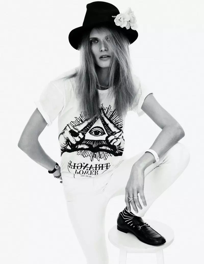 Malgosia Bela nke Josh Olins dere maka Vogue Paris Eprel 2011