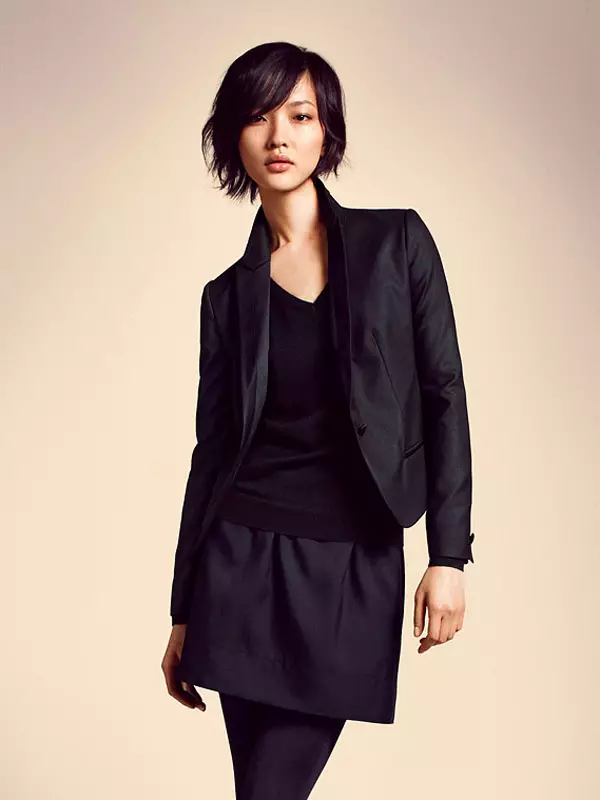 Uniqlo 2010 가을 룩북의 Karlie Kloss, Angela Lindvall & Du Juan