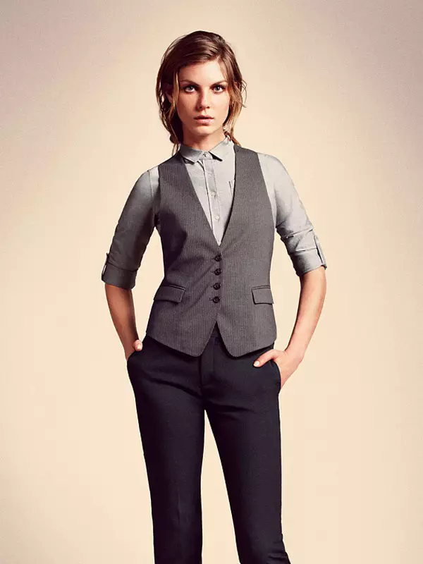 Karlie Kloss, Angela Lindvall & Du Juan פֿאַר Uniqlo Fall 2010 Lookbook