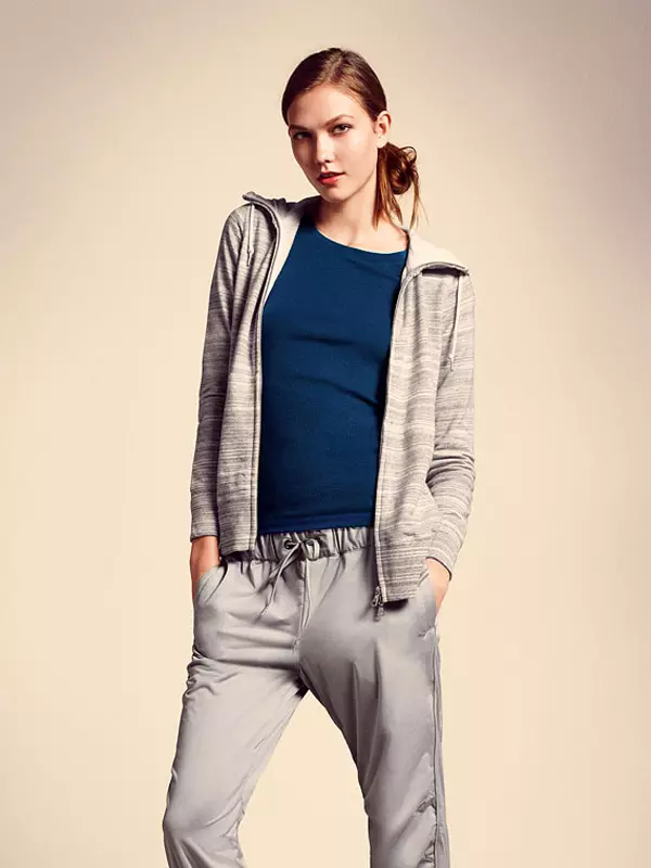 Uniqlo 2010 가을 룩북의 Karlie Kloss, Angela Lindvall & Du Juan