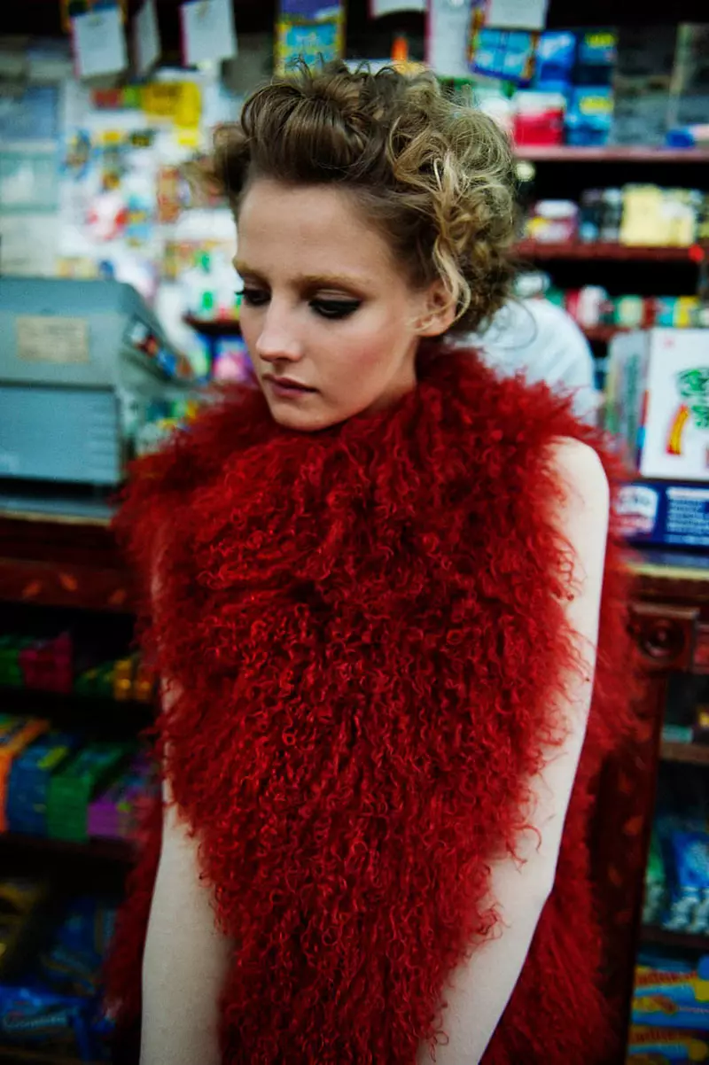 Amanda Norgaard par Joachim Johnson pour Smug #5