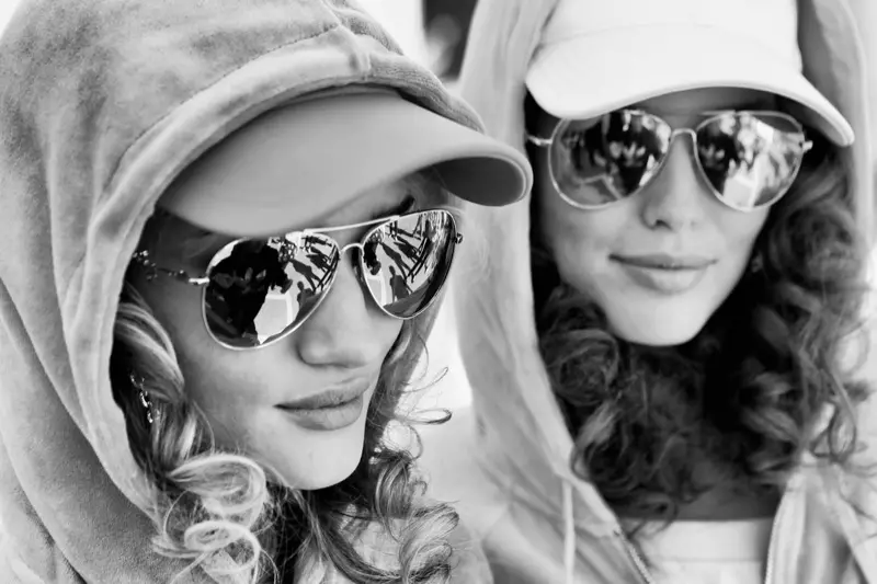 Rosie & Emily hinter den Kulissen beim Juicy Couture-Shooting