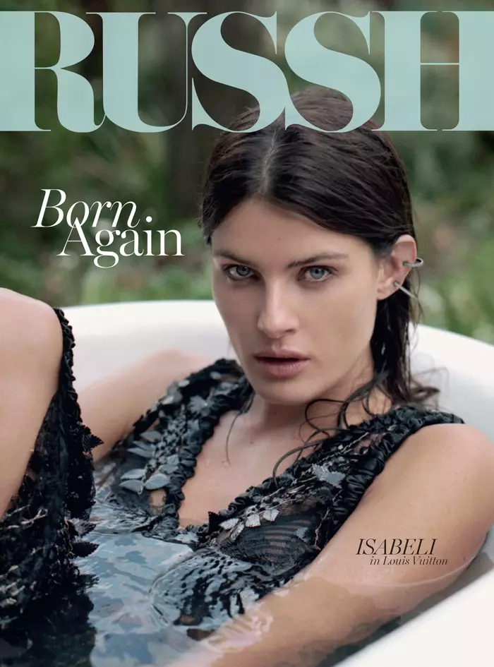 Isabeli Fontana posa com looks despojados para a revista Rssh