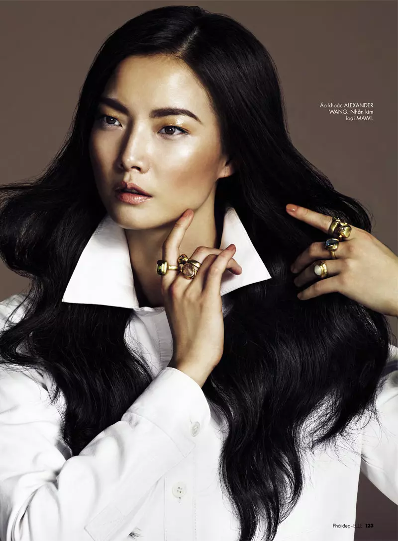 Jay Shin oleh Andrew Yee untuk Elle Vietnam Februari 2012