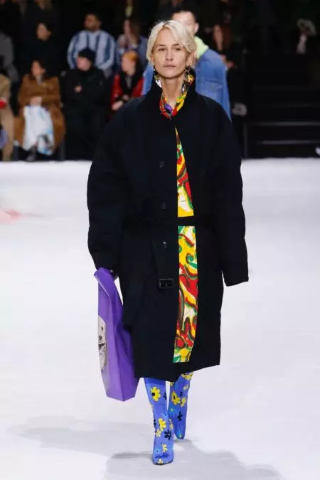 Balenciaga se fokusira na fit za jesen 2018