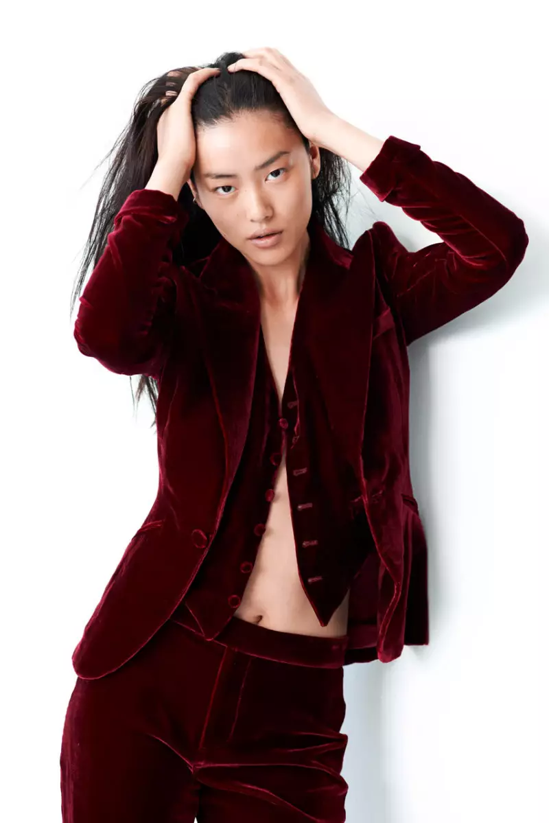 Liu Wen pristato „Sunday Times Style“ 10-mečio leidimą, kurį sukūrė Ericas Guillemainas