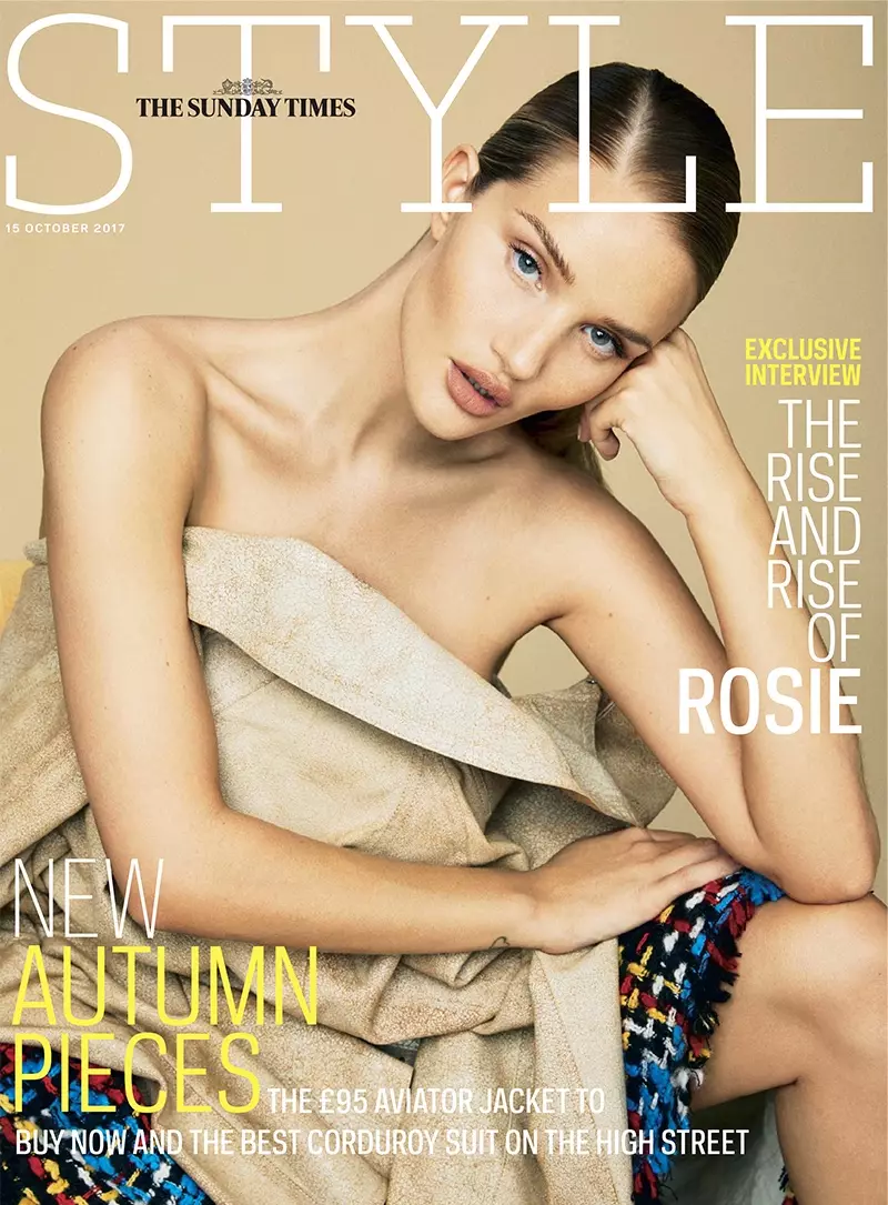 Rosie Huntington-Whiteley Berpose dalam Pakaian Luar Musim Gugur untuk Gaya Sunday Times