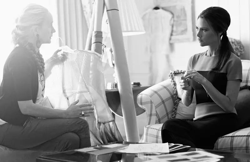 Victoria Beckham, Christopher Bailey och andra brittiska designers förbereder sig för OS i London i Vogue UK av Toby Knott