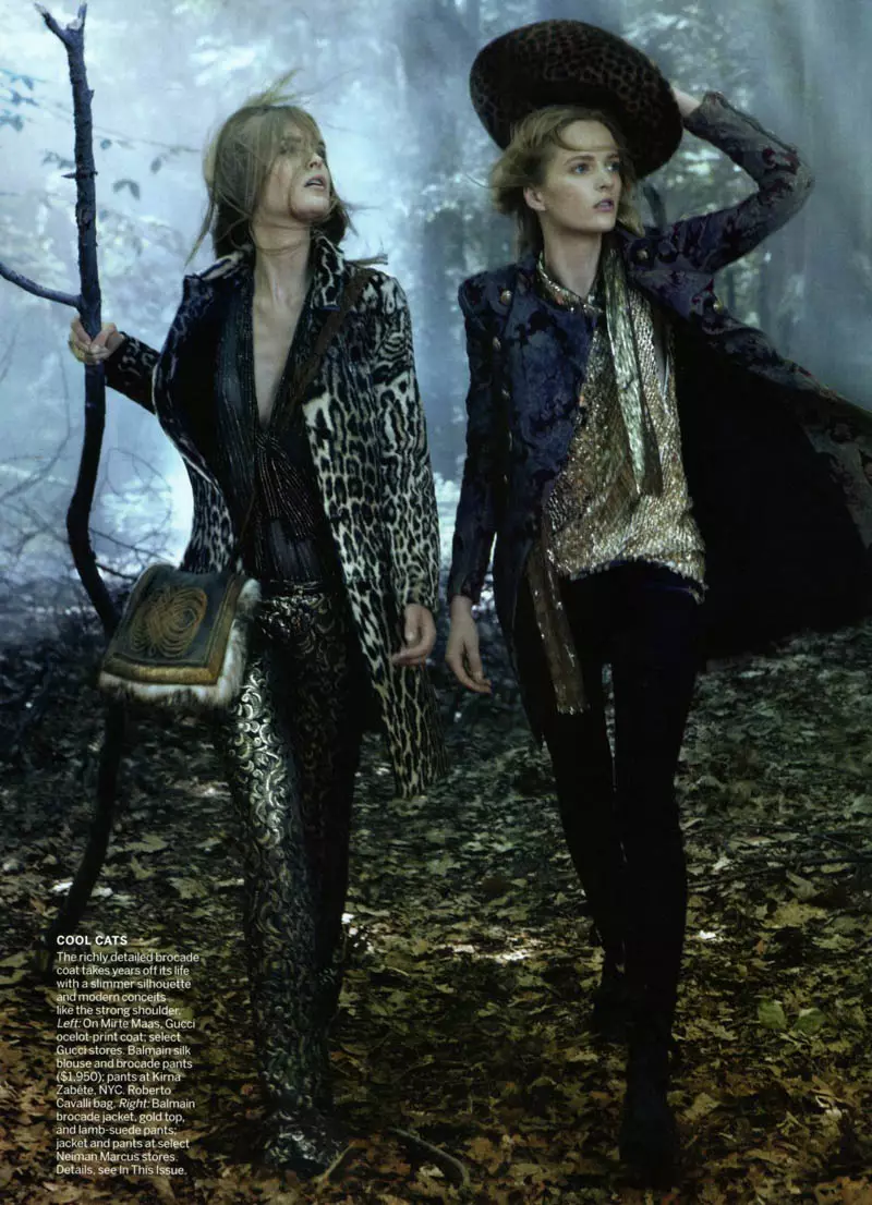 Sasha Pivovarova, Caroline Trentini ja Christina Kruse Steven Meiselin Universal Coveragessa | Vogue US elokuussa 2010