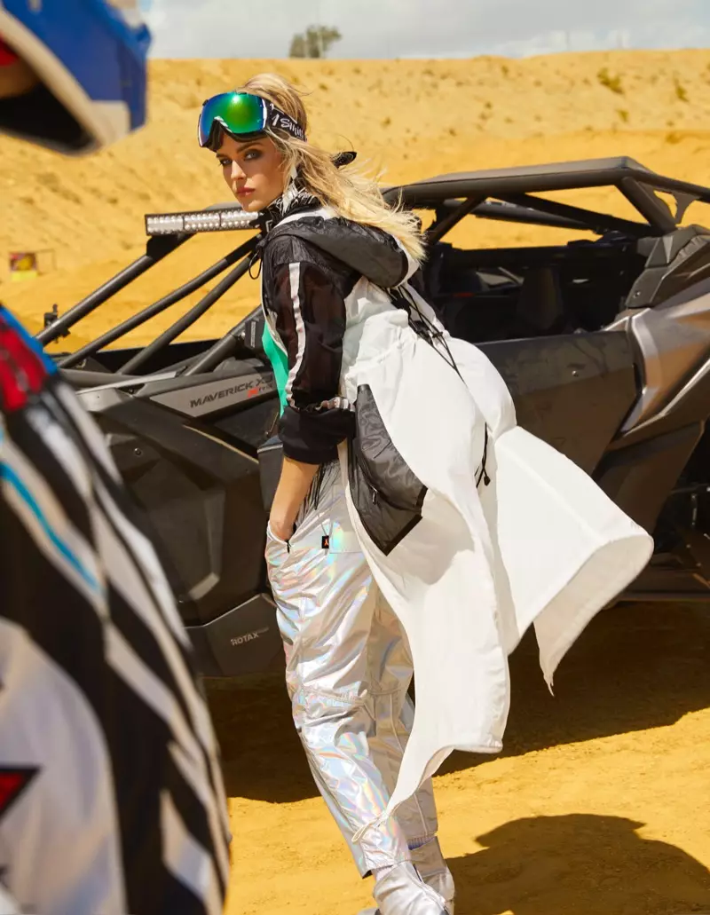 Shannan Click poseert in chique motorcrosslooks voor Vanity Fair Italy