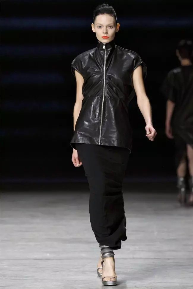 Rick Owens Pranverë 2012 | Java e Modës në Paris