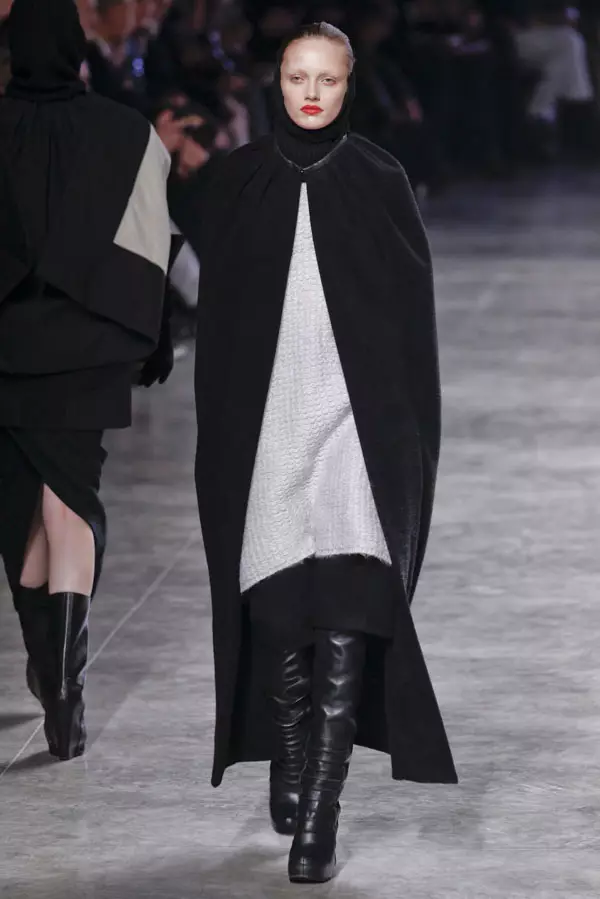 Rick Owens tiba 2011 | Paris Fashion Week