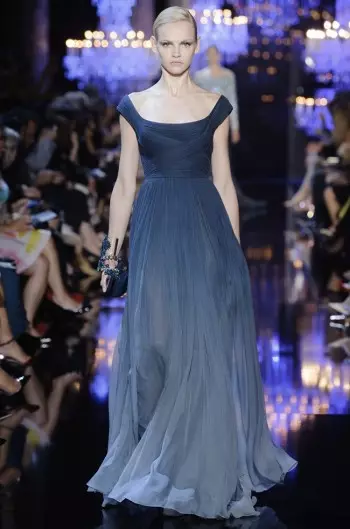 La colección Fall Couture de Elie Saab es una oda a la Ciudad de la Luz