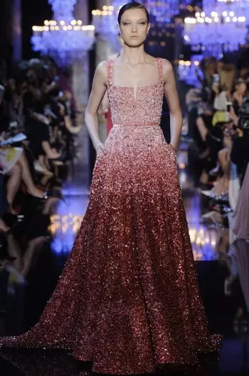 Elie Saab's Fall Couture Collection is in ode oan 'e City of Light