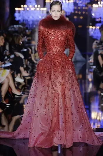 Elie Saab's Fall Couture Collection is in ode oan 'e City of Light