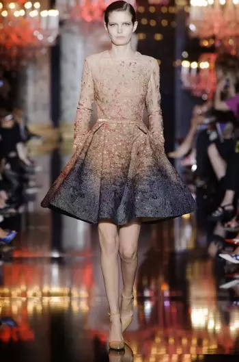 A coleção Fall Couture de Elie Saab é uma ode à cidade da luz