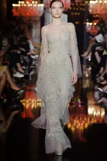 Koleksi Fall Couture Elie Saab mangrupikeun Ode ka Kota Cahaya