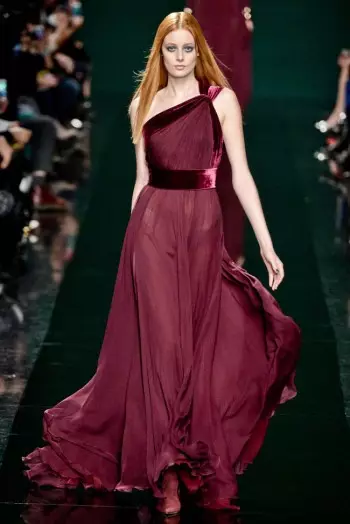 Elie Saab Titim/Geimhreadh 2014 | Seachtain Faisin Pháras