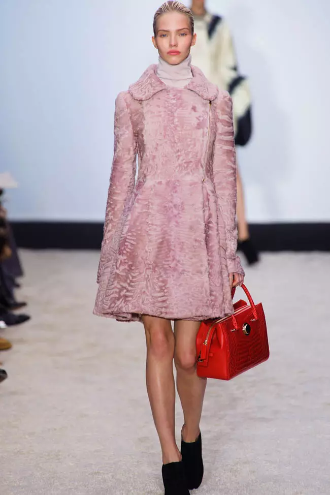 Giambattista Valli Aŭtuno/Vintro 2014 | Pariza Modsemajno