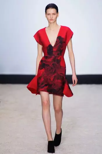 Giambattista Valli האַרבסט / ווינטער 2014 | פּאַריז פאַשיאָן וואָך