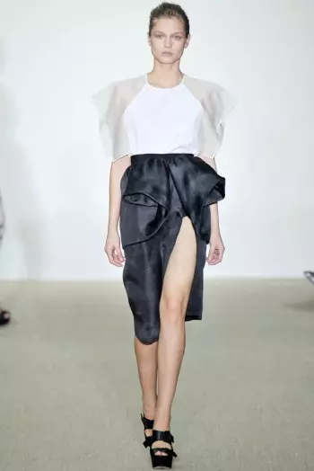 Giambattista Valli Printemps/Été 2014 | Semaine de la mode parisienne