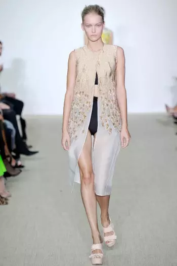 Giambattista Valli გაზაფხული/ზაფხული 2014 | პარიზის მოდის კვირეული