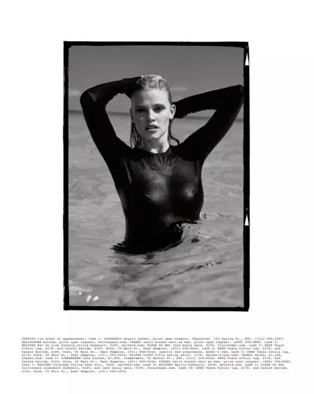 Alerta de bomba! Lara Stone é uma Beach Babe para a sessão de capa diária