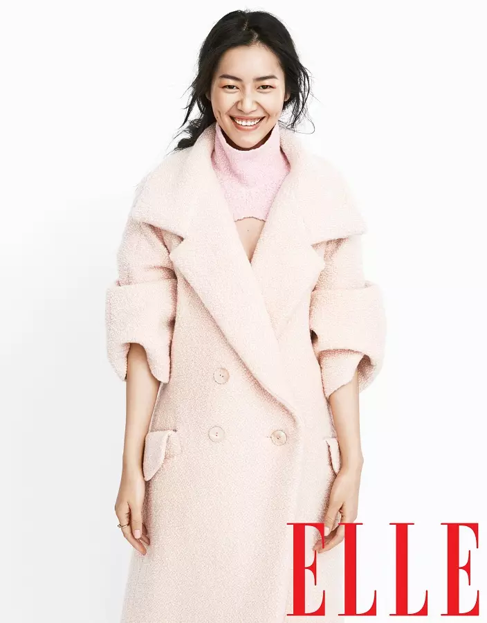 Liu Wen Models Fall Looks for Elle Chinas septemberutgave