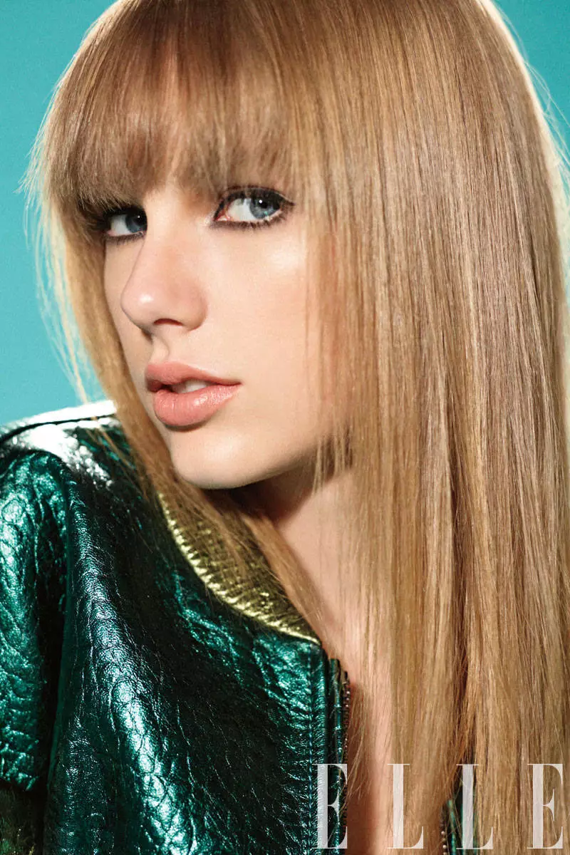 Taylor Swift គ្របដណ្តប់លើបញ្ហា Elle US' March 2013 នៅក្នុង Louis Vuitton