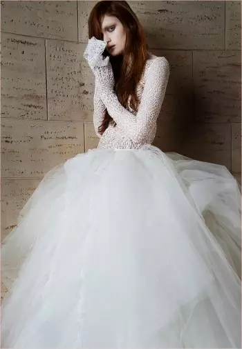 Vera Wang-ın Ethereal Bahar 2015 Gəlin Kolleksiyasına baxın